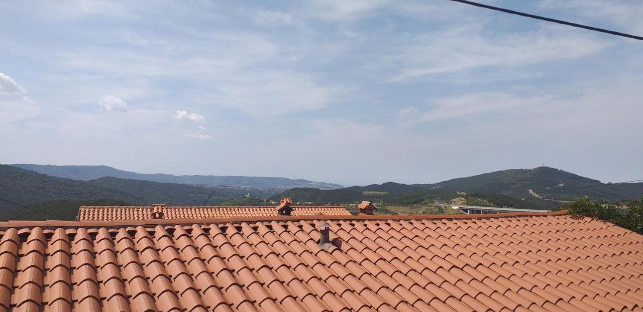 Relax In Crni Kal Apartman Kültér fotó